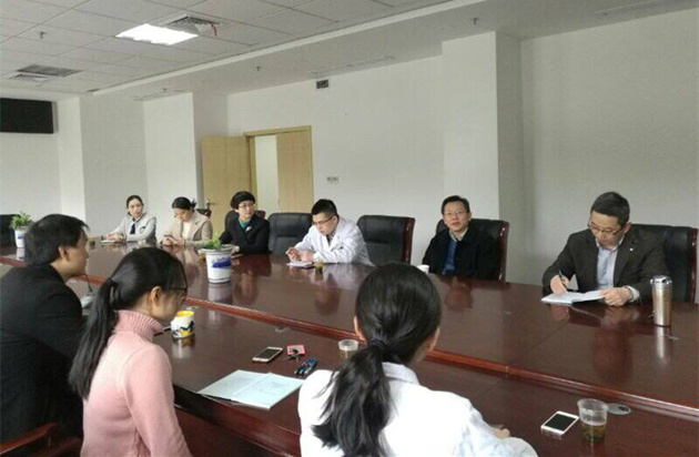 3月17日，邀請國家千人計劃引進人才—美國約翰.霍普金斯大學張穎教授來院進行肺結核診療新進展的知識探討_副本.jpg